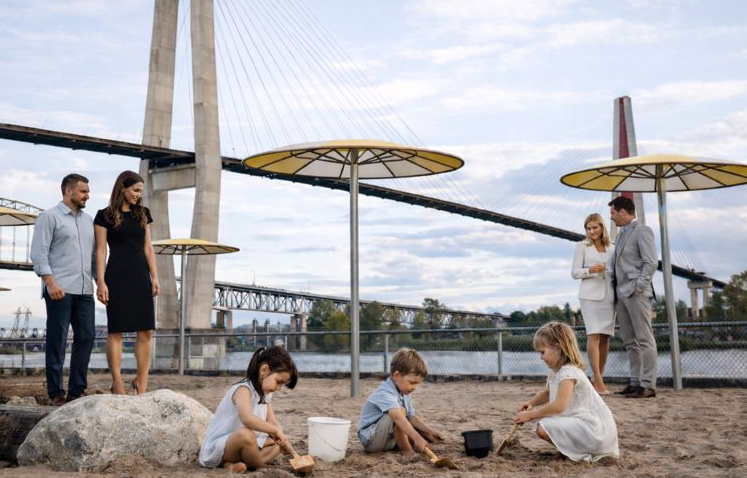 family-enjoying-sand-play-at-local-businesses-beach-area-new-westminster-westminster-pier-park