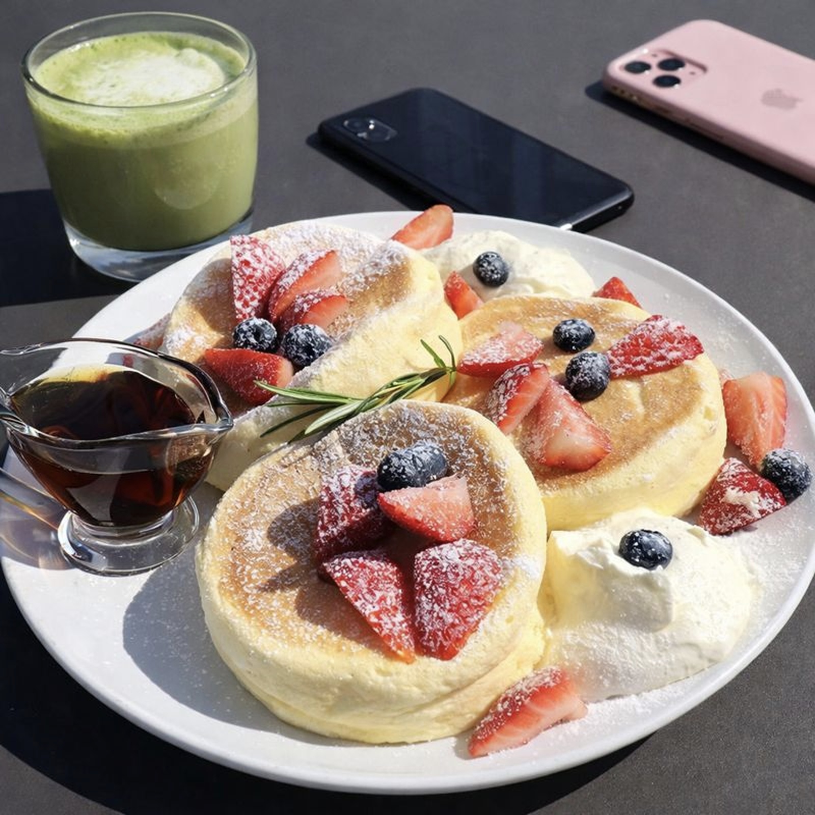 fluffy-pancakes-with-fruits-and-drink-new-westminster-local-business