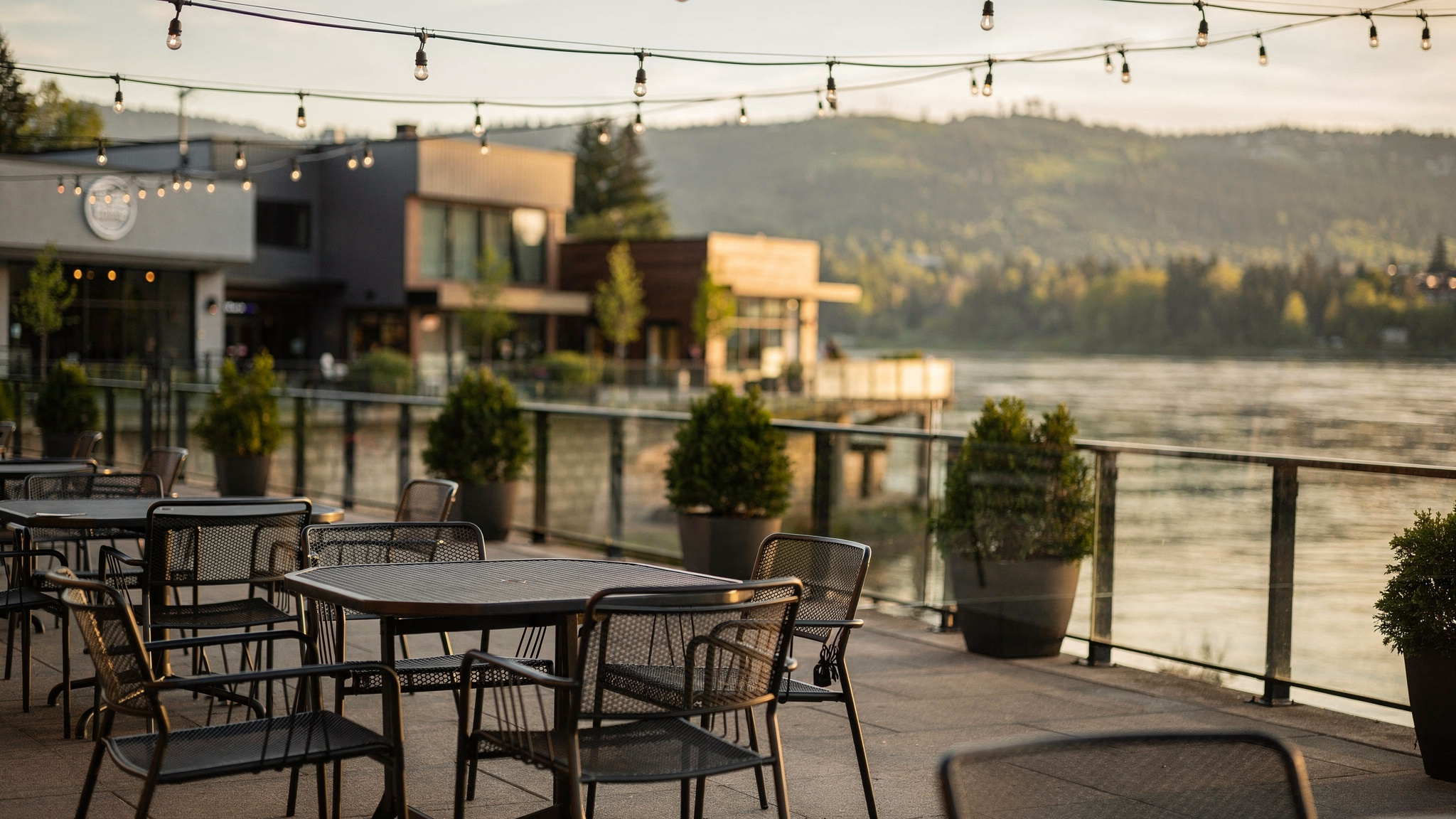 Restaurants and Patios Overlooking the Fraser
